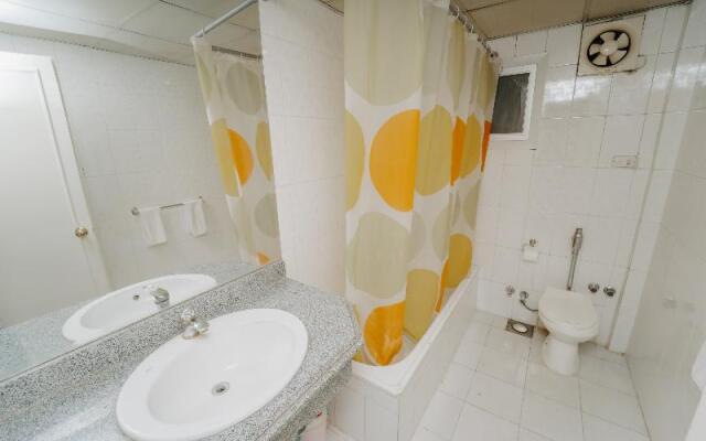 Queens Valley Hotel, Restaurants, Bars and Spa Luxor