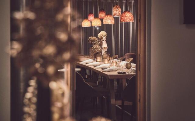 Haller Suites & Restaurant