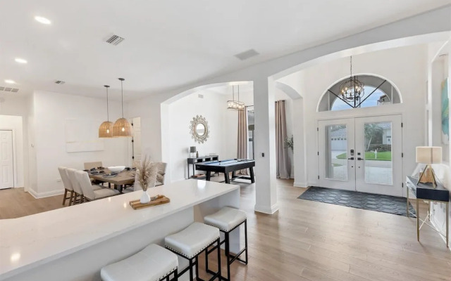 228 Freeport Court