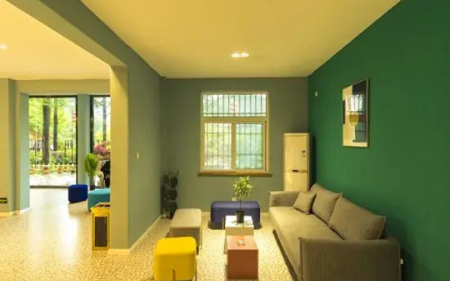 Qingmuchuan Yunshan Huzhu Hotel