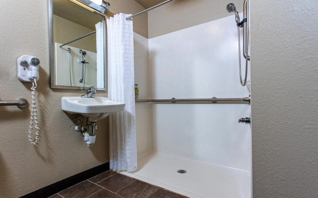 Candlewood Suites Appleton by IHG