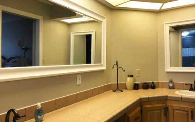 Snow Canyon View Condo