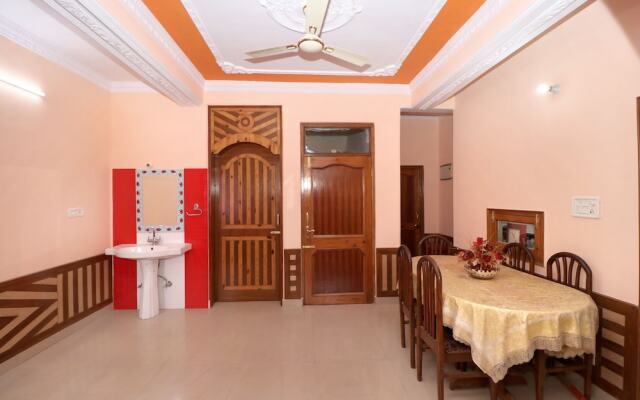 Oyo Home 16757 Comfy 2Bhk