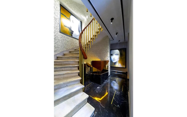 Walton Hotels Galata