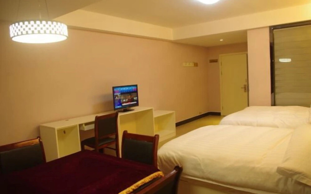 Champagne International Boutique Hotel – Guest Rooms – Yichun