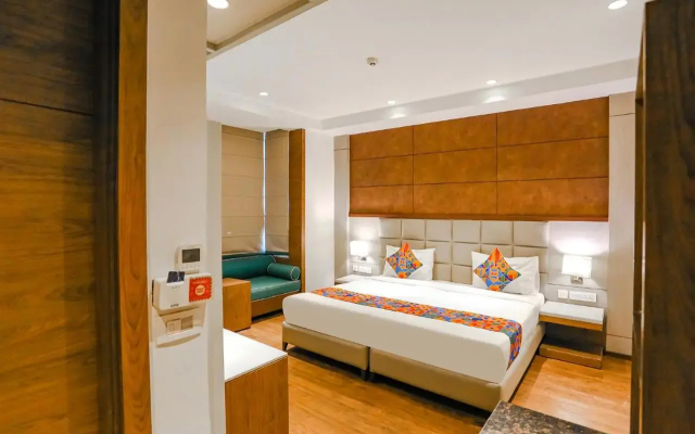 FabHotel F9 Chhatarpur