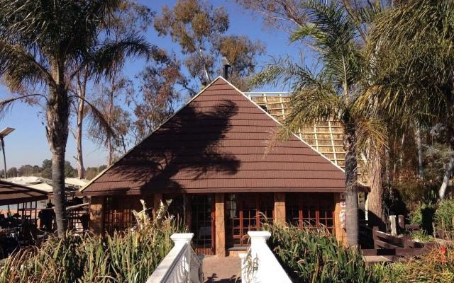 Flamingos Nest Guest House