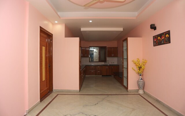 OYO 26921 Smg George 2