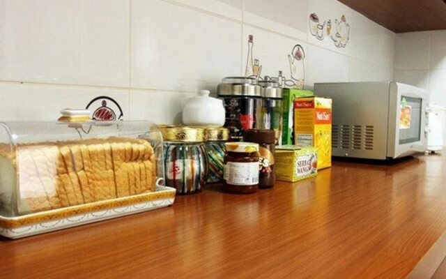 Rumah Resik Guest House