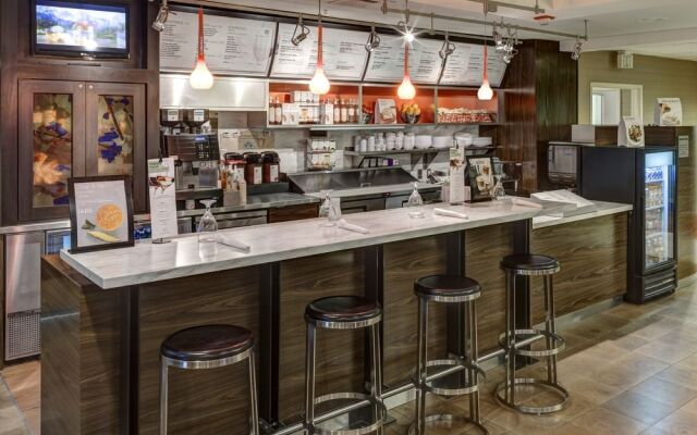 Courtyard Wichita East