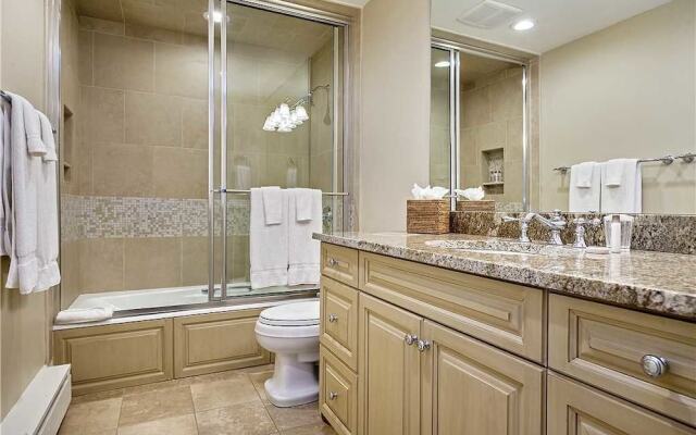 Remington Retreat - 6 Bedrooms Home
