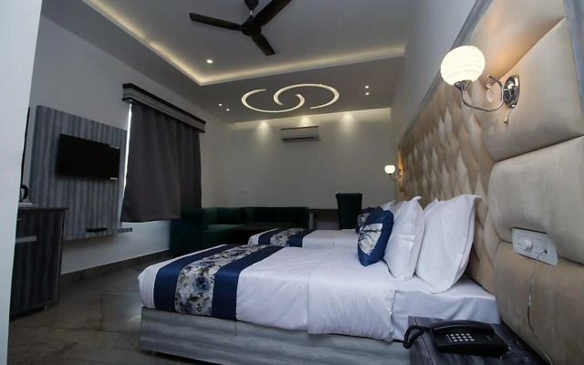 Hotel 8th Planet