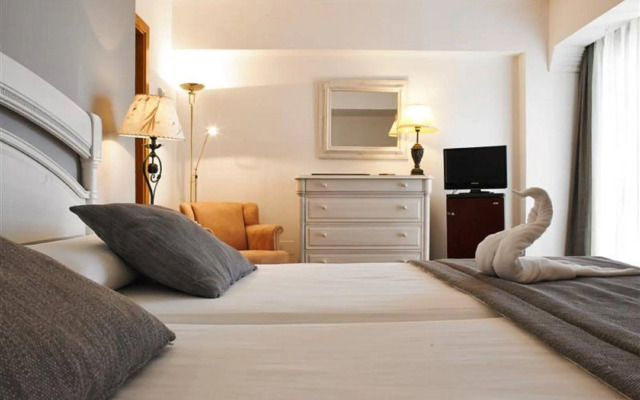Universal Hotel Neptuno - Adults Only