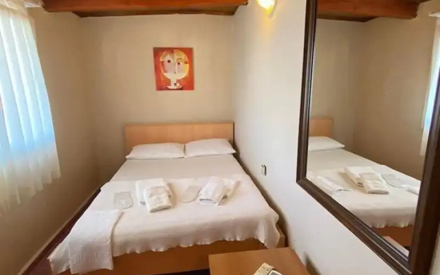 neşe otel
