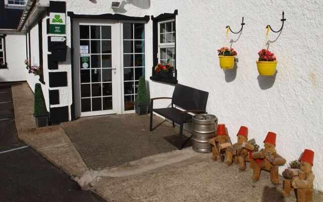 The River House B&B