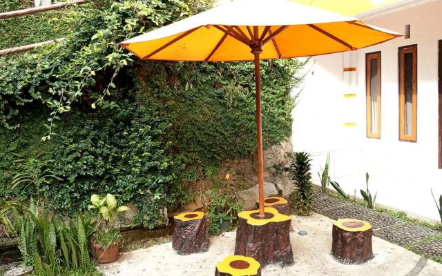 Villa Cahaya 3 Guci Mitra RedDoorz