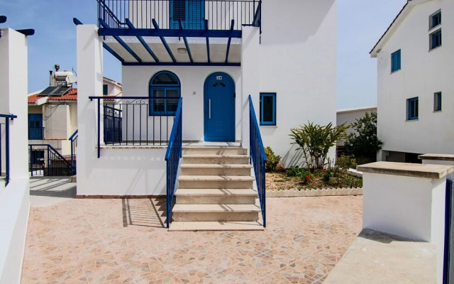 Phaedrus Living Villa Agios Therissos