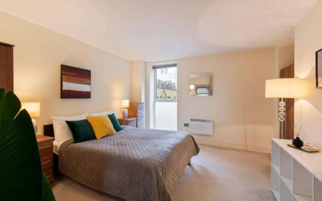 Great Suffolk Street Apartments in Waterloo by MySquare
