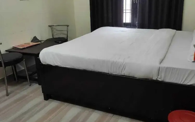 Wave Guest House