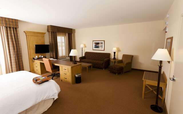 Hampton Inn & Suites Riverton