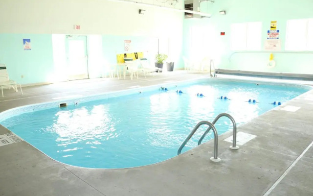 Super 8 Plattsburgh