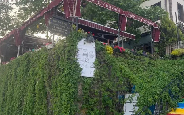 Faik Bey Konagi