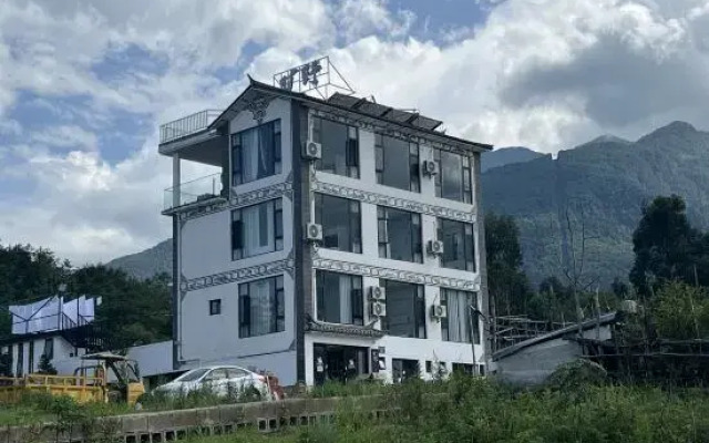 Dali Ancient City Wildcast Yunyue Homestay