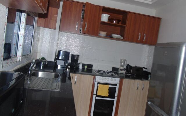 Welcome To Our Lovely 3-bed Apartment in Abidjan