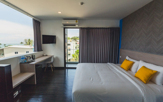 Wake Up Aonang Hotel