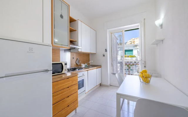 Sea View Central Apartment