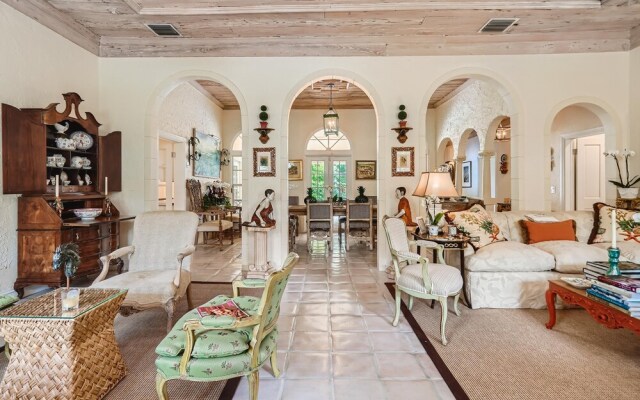 Villa Gardenia Vacation Home New