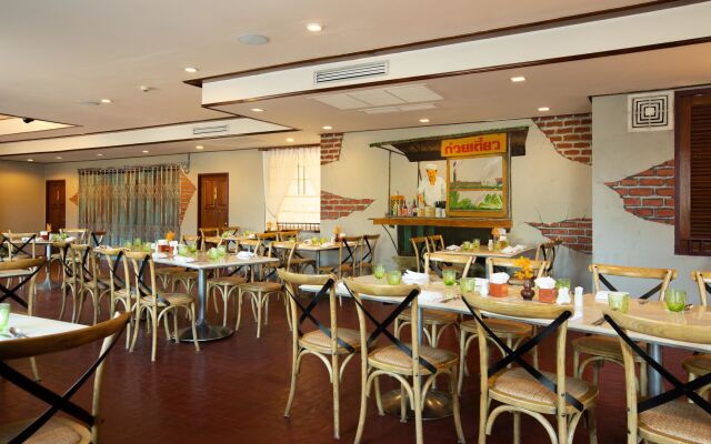 Centara Life Hotel Mae Sot