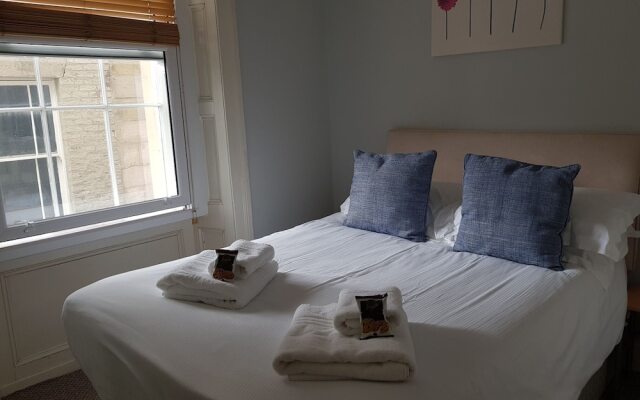 One Bedroom Apartment Central Newcastle