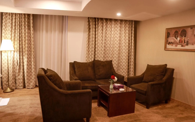 Strand Hotel