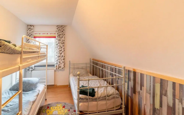 Cosy Holiday Home Yalet in Brilon-wald