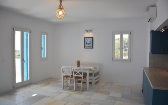 White Blue Houses & Apartments Paros