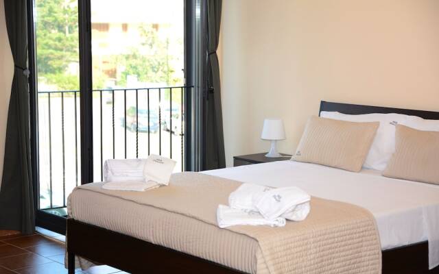 B&B BonLet