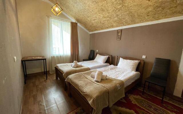 Hotel Dari