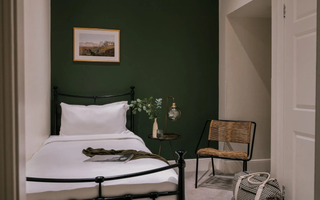 Sonder by Marriott Bonvoy Royal Garden Apartments New town