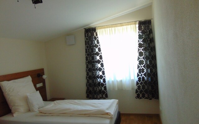 Hotel Heimfeld Cafe Restaurant