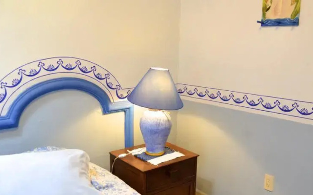 Ajijic Suites - on Hidalgo