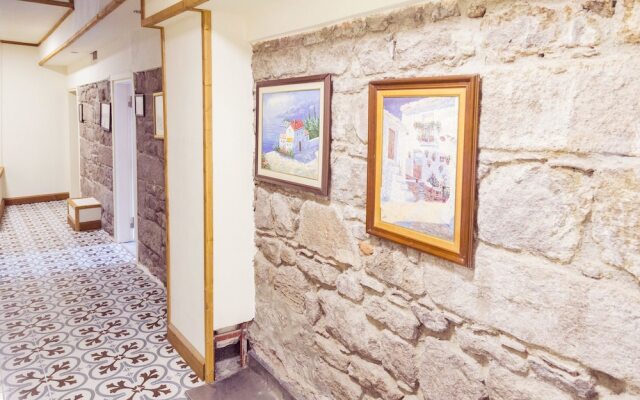 Assos Yildiz Hotel