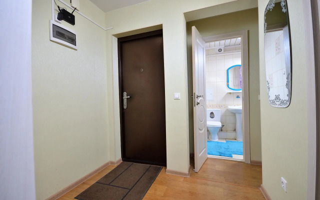 Apartments on Mira Avenue 34g