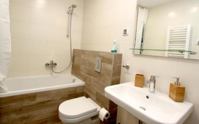 Apartment Moonstone 2