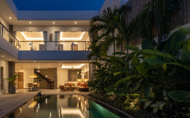 Madura Villa by Betterplace
