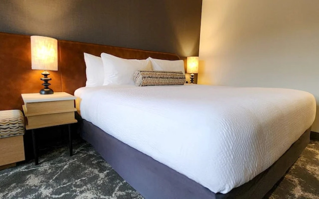Rayland Hotel