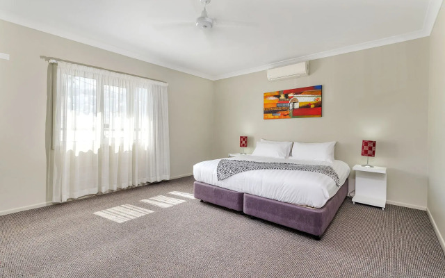 Coachman's Inn Warwick