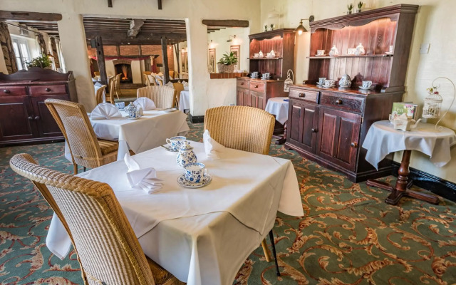 Brook Marston Farm Hotel