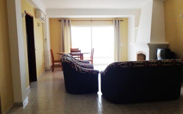 Apartamento Meia Praia
