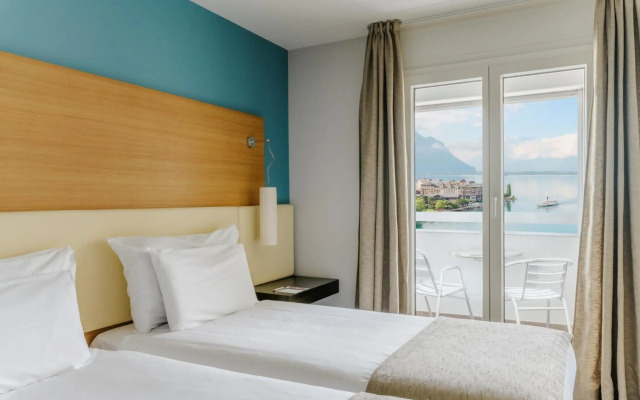Hotel Mona